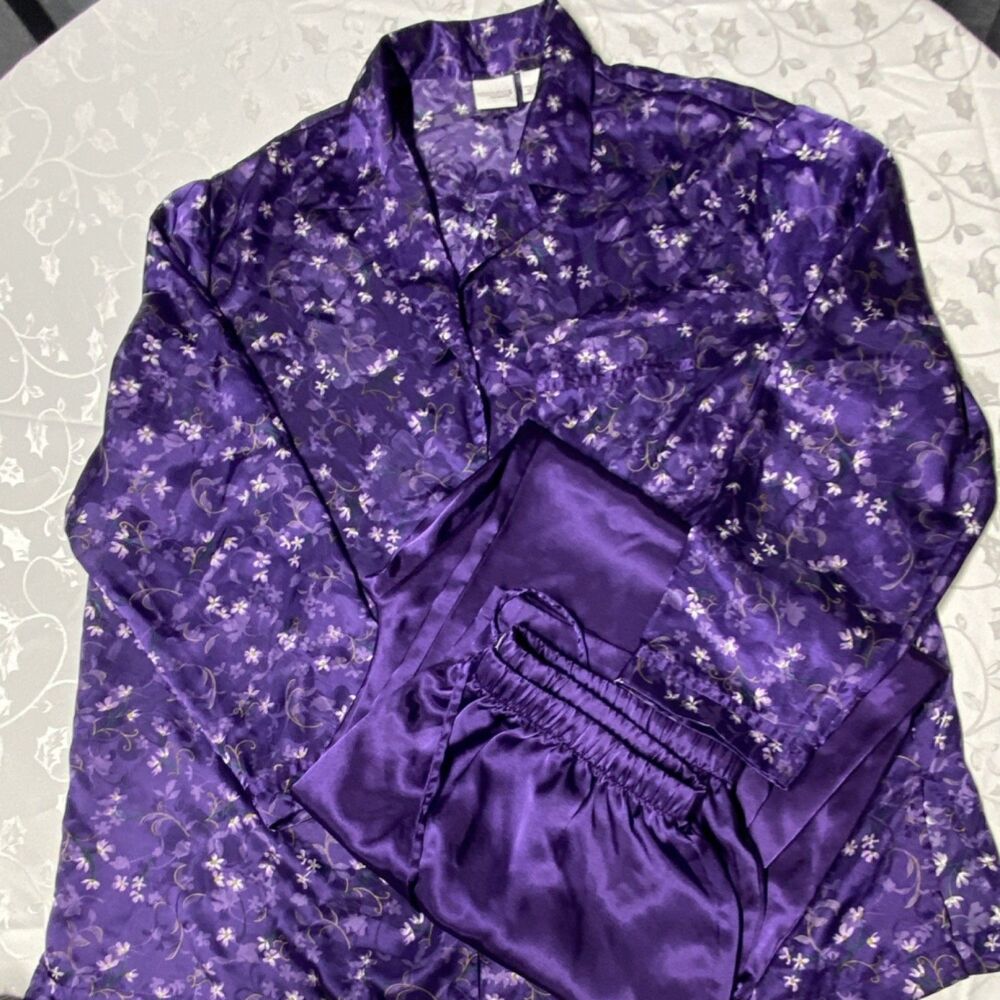 Moment Intimates Women’s Vintage Purple Floral Satin Pajama Set 1XL, Drawstring